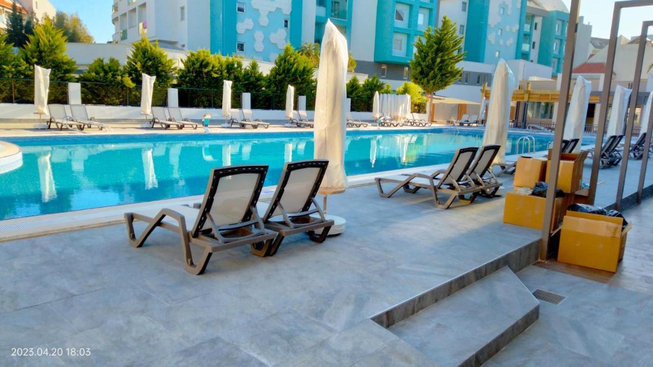 Side Story Resort & Spa Luaran gambar